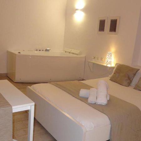 Cozy Rooms - Banera Hidromasaje Valencia Exterior foto